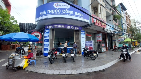 Bảng hiệu - hộp đèn